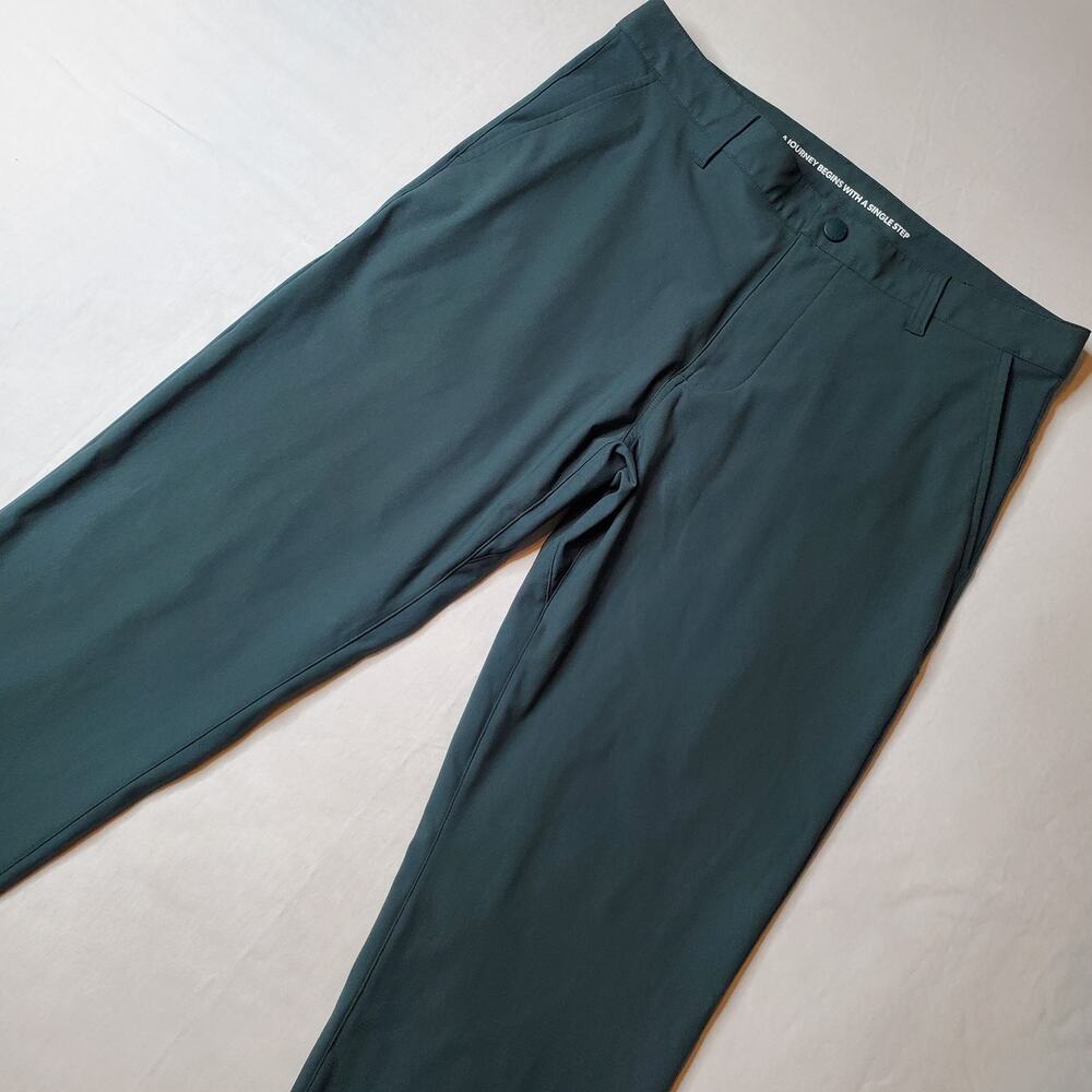 Rhone Men's Size 32X30 Commuter Pants Slim Straight Leg Green 100036
